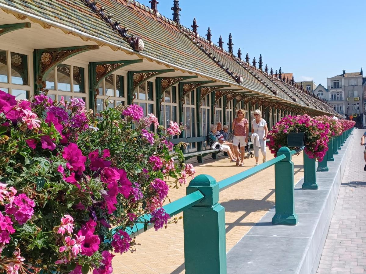 Appartement Blankenberge Zeedijk Aan De Pier 外观 照片